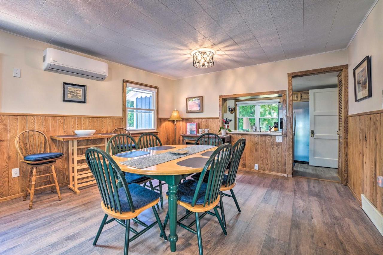 East Tawas Lakefront Getaway With Kayaks And Deck Exterior photo